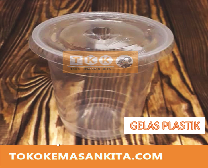 gelas plastik transparan